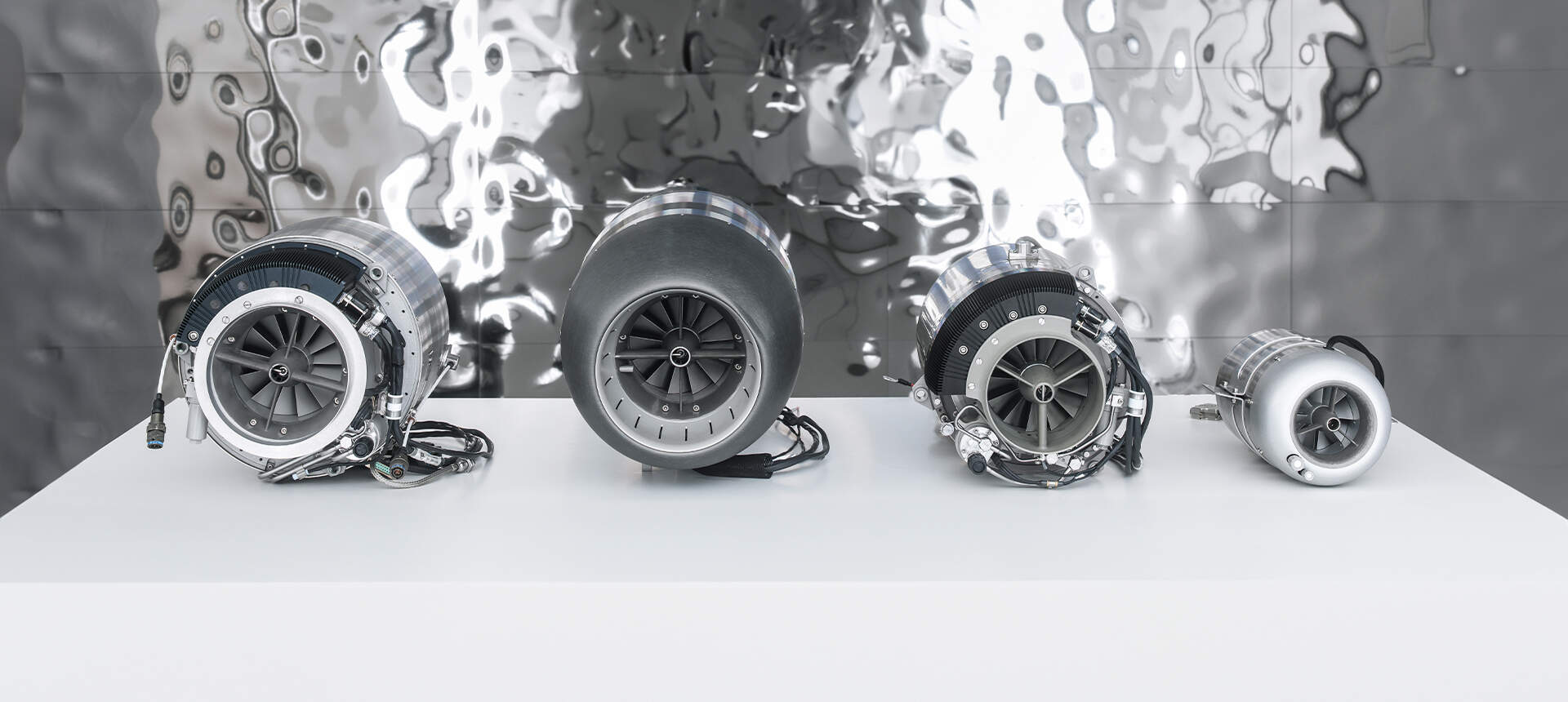 small turbojet engine